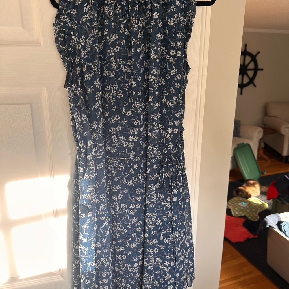 Banana Republic Navy Floral Dress